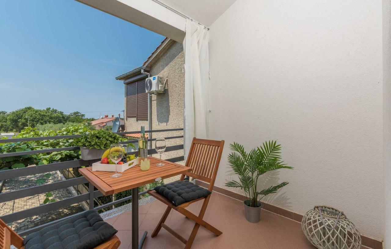 Apartment Green With Balcony Nova Vas  Exterior foto